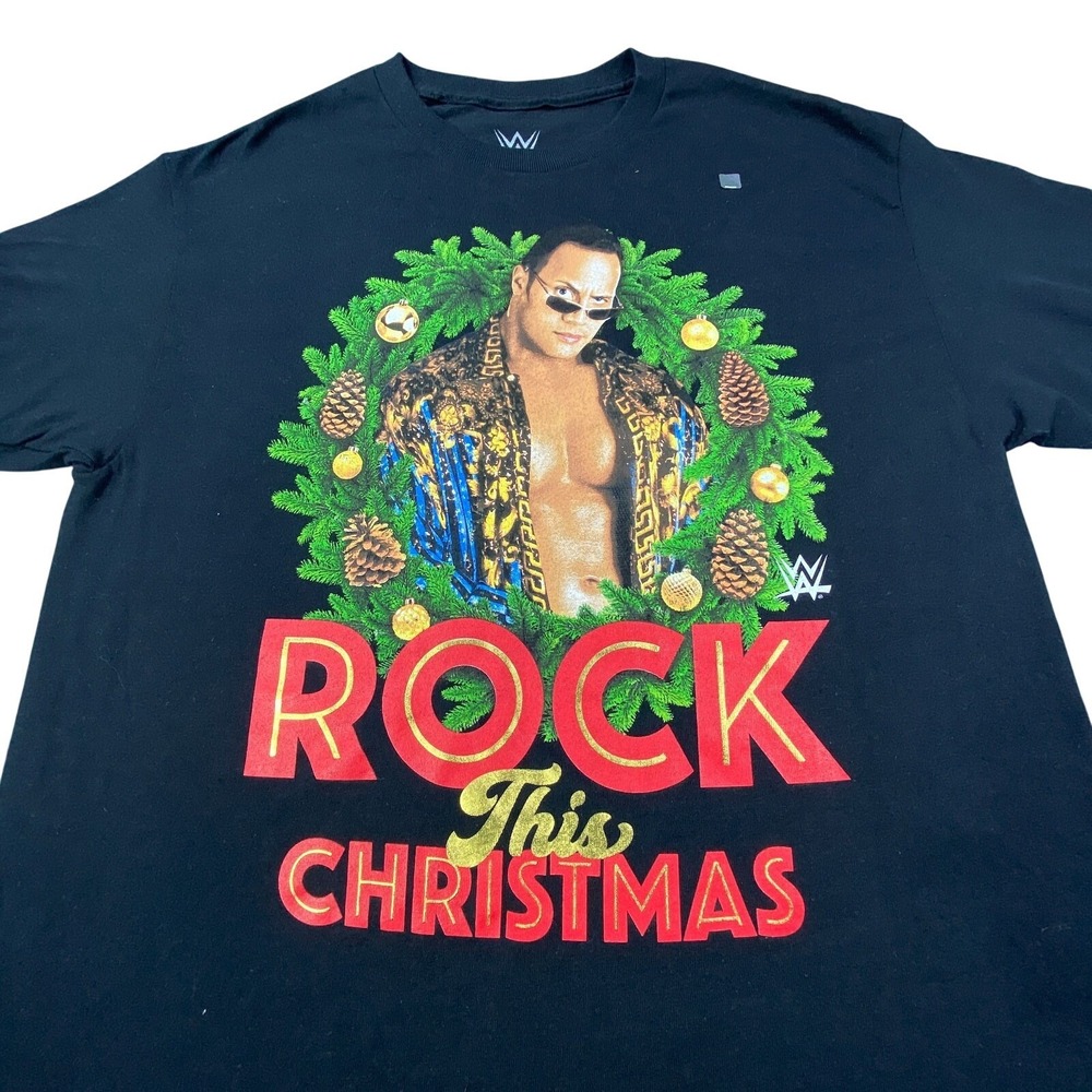 WWE The Rock Shirt Mens M Black Pro Wrestling "Rock This Christmas" Cotton Tee